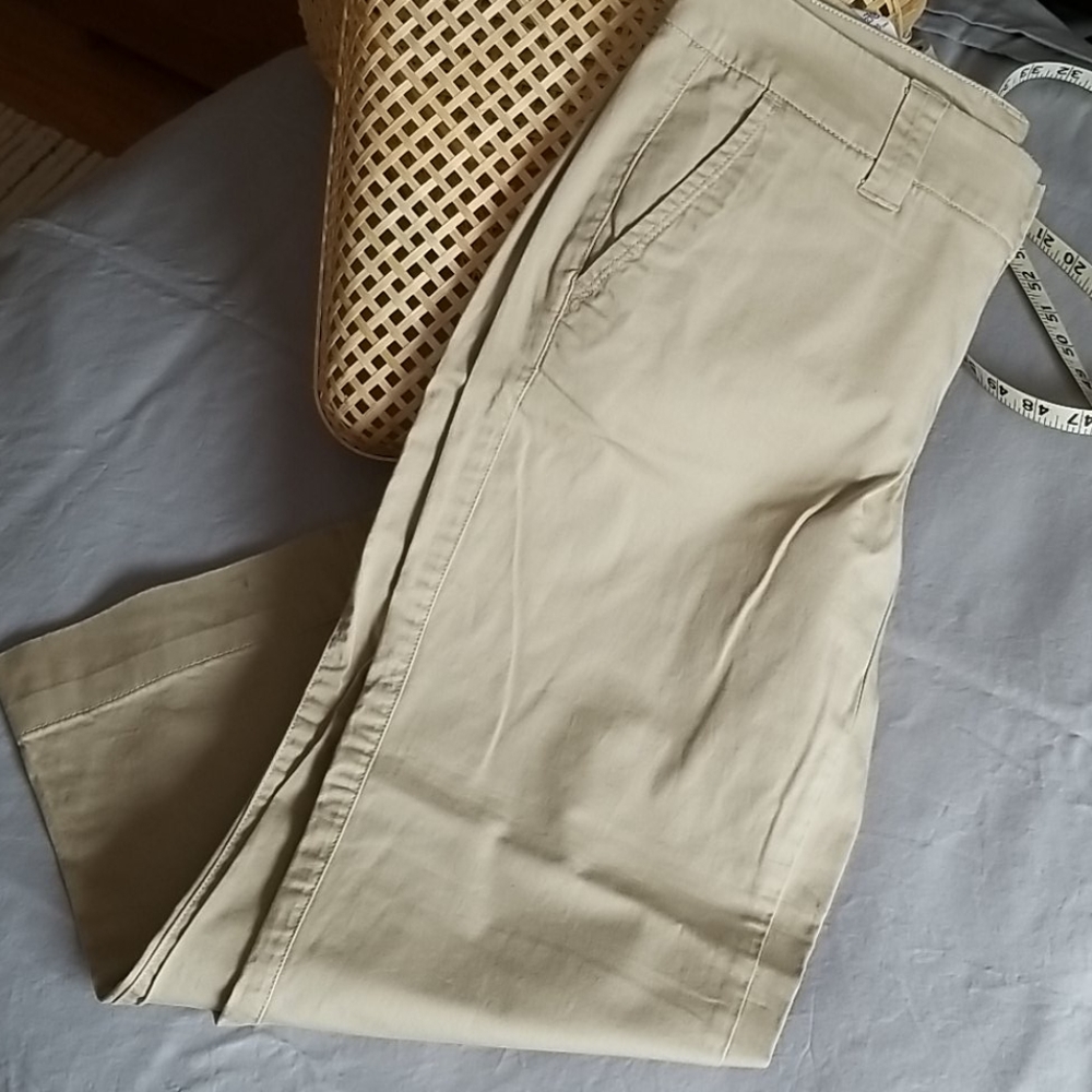 Tommy Hilfiger crop low rise chinos